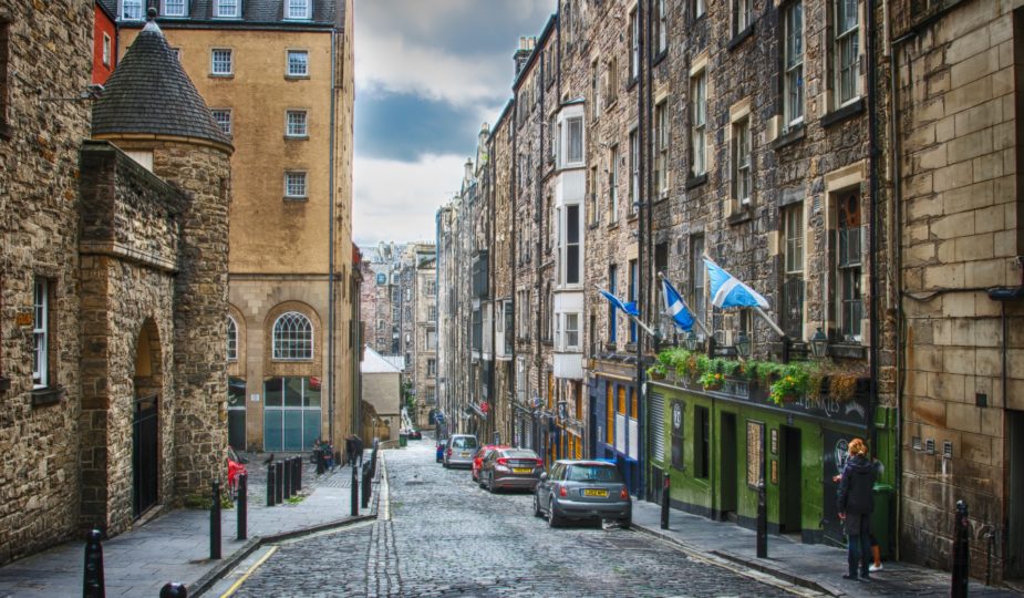 Edinburgh: Hauptstadt von Schottland im Vereinigten Königreich