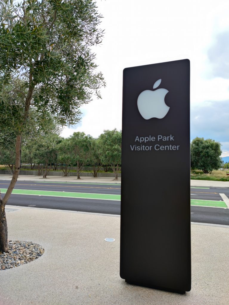 Apple Visitor Center: Besucherzentrum gegenüber des Apple Park
